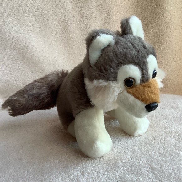 Wild Republic Pocketkins Gray Small White Plush Wolf Stuffed Animal Toy - Picture 2 of 13